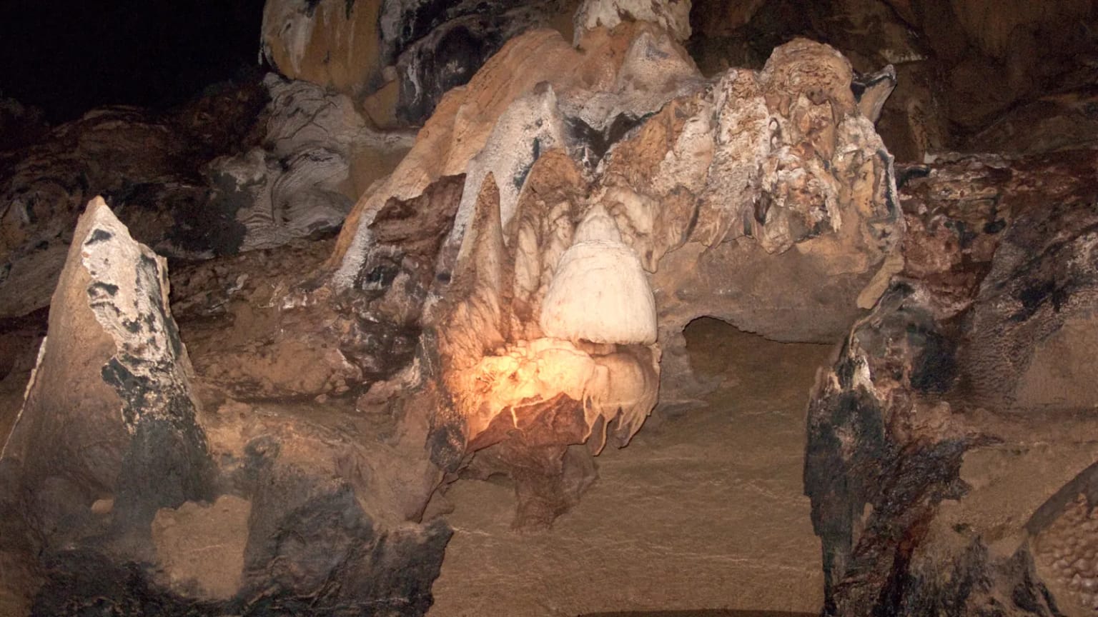 Private Underground-River-Tour von El Nido nach Sabang – Bild 8