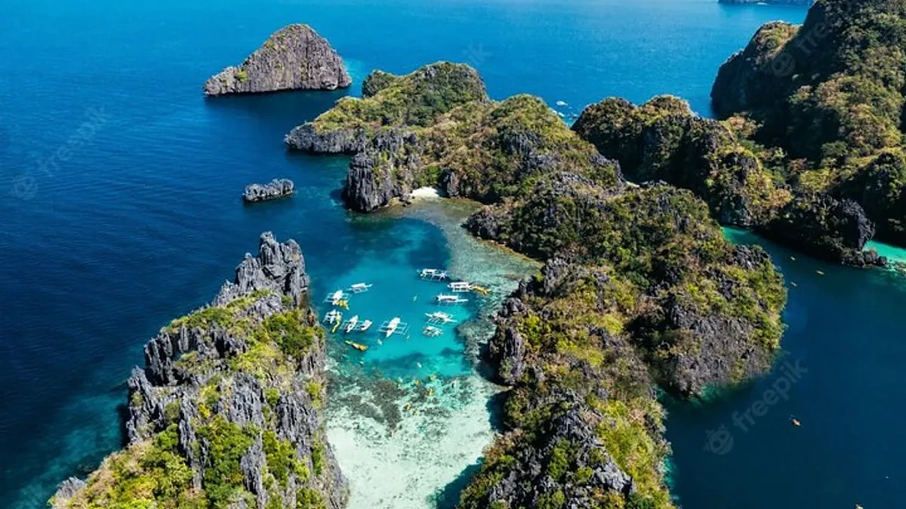 Joining Island Hopping Tour A in El Nido - Image 1