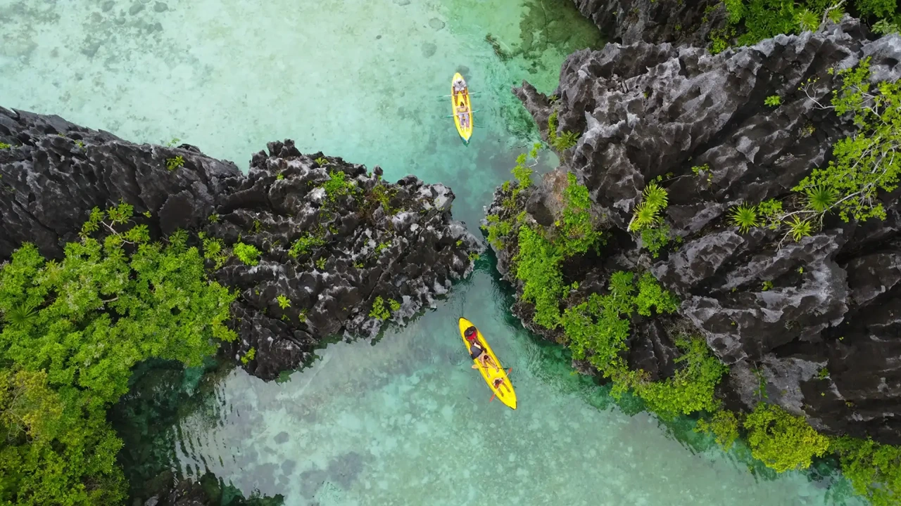 Private Island Hopping Boat Tour C in El Nido - Image 4